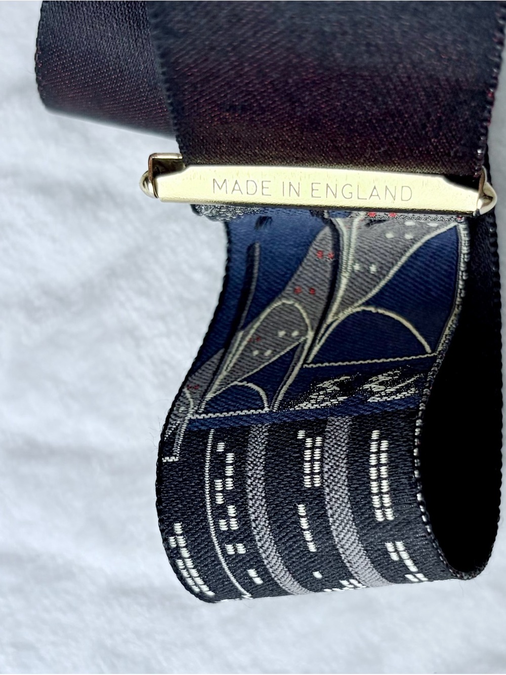Vintage 90s TRAFALGAR Premium Silk Suspenders Made in England City Skyline - Picture 5 of 9
